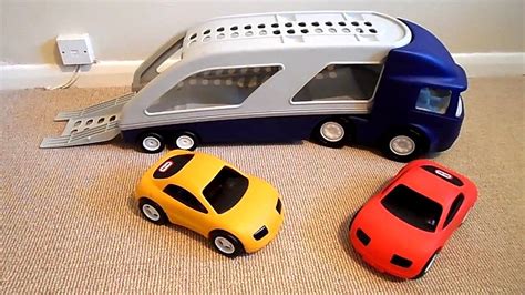 LITTLE TIKES CAR CARRIER SEMI-TRUCK TRANSPORTER WITH CARS - YouTube