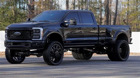 DAVIS AUTOSPORTS - 2023 F450 PLATINUM - 6" LIFT - 28" JTX - COLOR MATCH ...