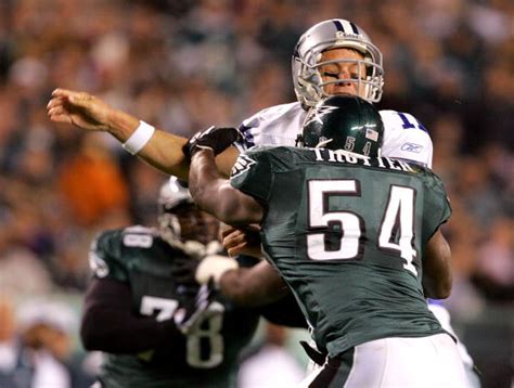 Taking a look at the top five linebackers in Eagles history