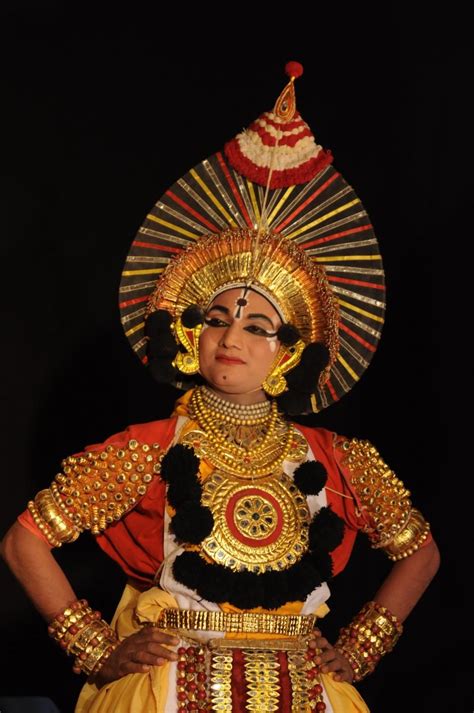 Yakshagana-Karnataka | Dance of india, Dancer dress, Dance fashion