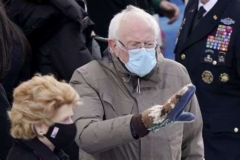 Bernie Sanders' Mittens Steal the Show at Biden's Inauguration - Newsweek