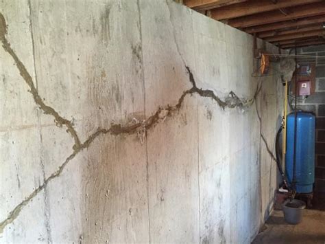 3 Kinds of Basement Wall Cracks and What They Indicate Atlanta, GA - Foundation Repair Atlanta ...