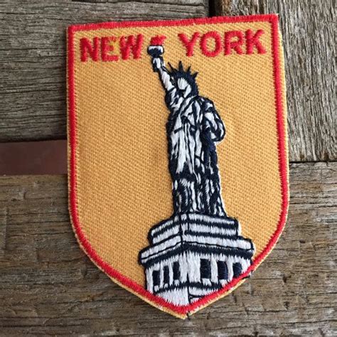 New York City Vintage Souvenir Travel Patch from Baxter Lane | Etsy | Travel patches, Vintage ...