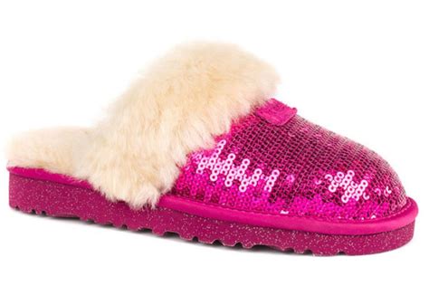 12 Super-Cute Slippers For Tween Girls – Footwear News