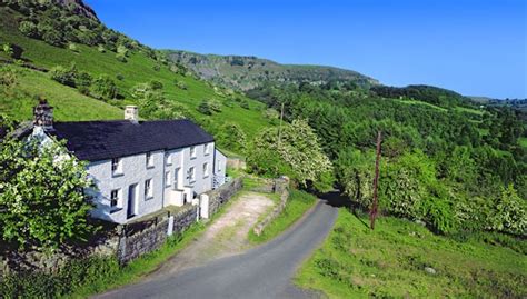 Brecon Beacons, cottages. Activity holidays. | Holiday cottage, Brecon ...