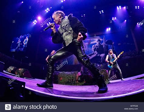 Iron maiden concert hi-res stock photography and images - Alamy