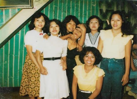 Old Olongapo - Group portrait of Filipina women in...