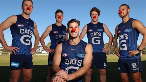 Geelong Football Club get behind a good cause | Herald Sun