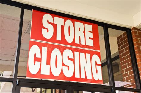 Store Closing Banner Revised Stock Photo - Image: 53279468