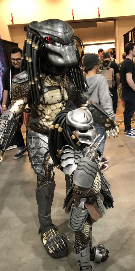 Pin by Raymond Montoya on Predator Suit Cosplay | Predator costume ...