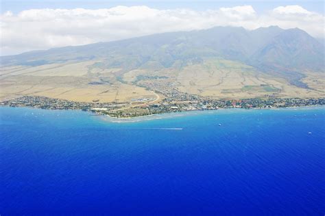 Lahaina Harbor in Lahaina, HI, United States - harbor Reviews - Phone ...