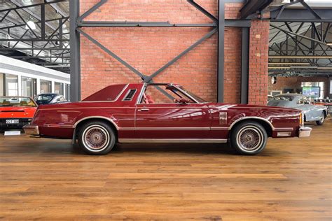 Ford Thunderbird Red (25) - Richmonds - Classic and Prestige Cars - Storage and Sales - Adelaide ...