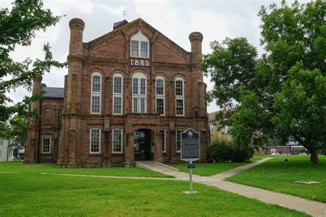 Shelby County Courthouse | Texas County Courthouses