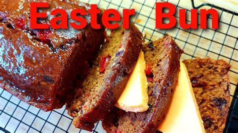 How To Make The Perfect Traditional Jamaican Easter Spice Bun || Moist & Rich In Flavor ...