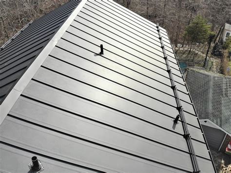 Metal roof snow guards - Metal Roof Experts in Ontario, Toronto, Canada.