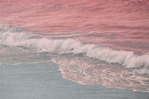 Pink Sea | Pink wallpaper laptop, Aesthetic wallpapers, Summer wallpaper