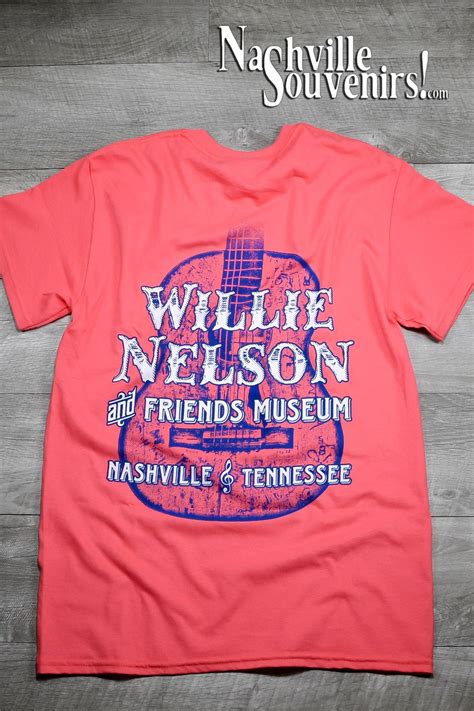 Willie Nelson T-Shirt | Museum | NashvilleSouvenirs.com | Willie nelson ...