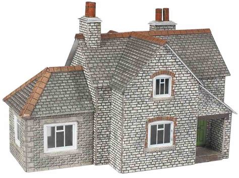 Metcalfe PN157 Grange House Kit | 040 Trains N Models