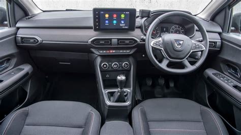 Dacia Jogger Interior Layout & Technology | Top Gear