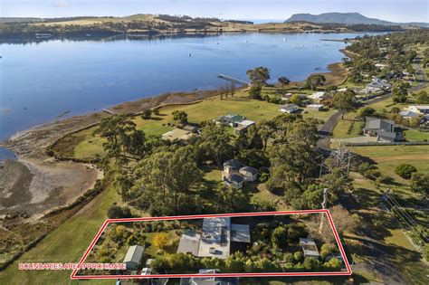 7 Barton Avenue, Triabunna | Property History & Address Research | Domain