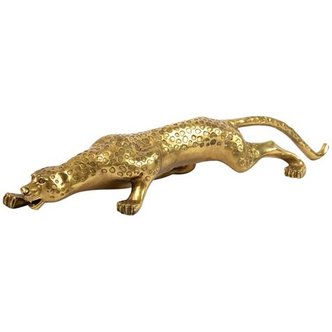 Bronze Sneaking Gepard Sculpture | Bronze sculpture animal, Animal sculptures, Bronze