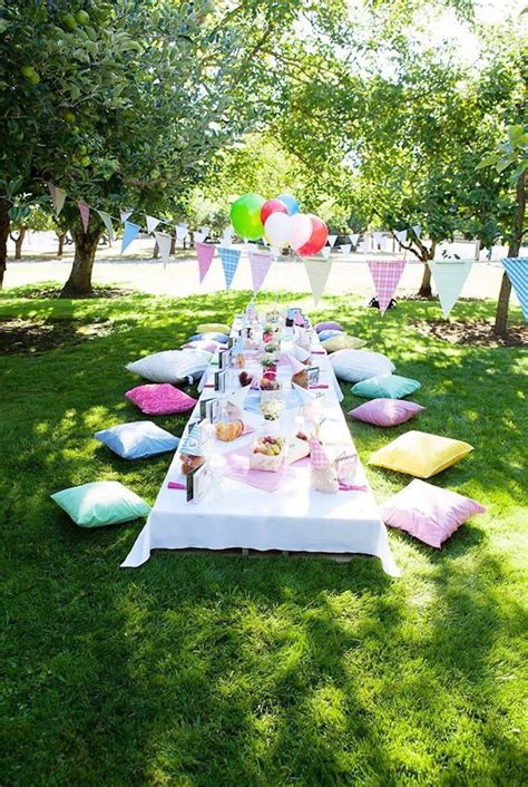 Powerful quinceanera party ideas more | Picnic birthday party, Teddy ...