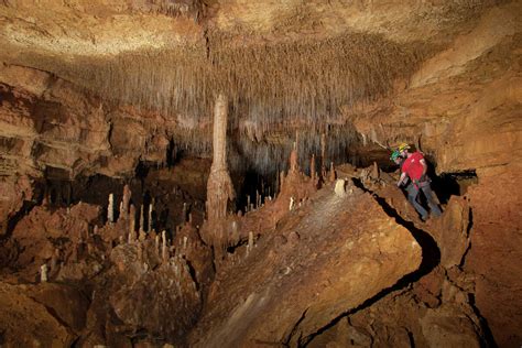 Cavers begins 24-hour exploration of San Antonio cave