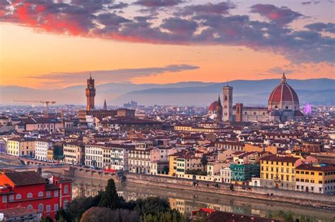 Premium Photo | Florence italy skyline at dusk