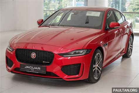 GALLERY: Jaguar XE P300 R-Dynamic facelift, RM396k 2020 Jaguar P300 XE ...