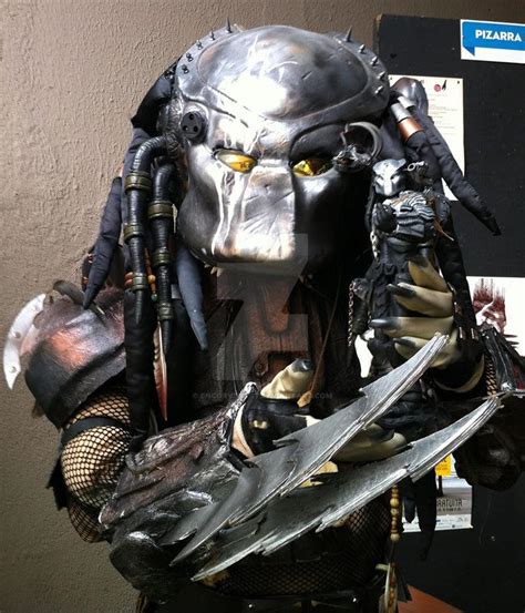 Predator cosplay by EncorvetArt on DeviantArt