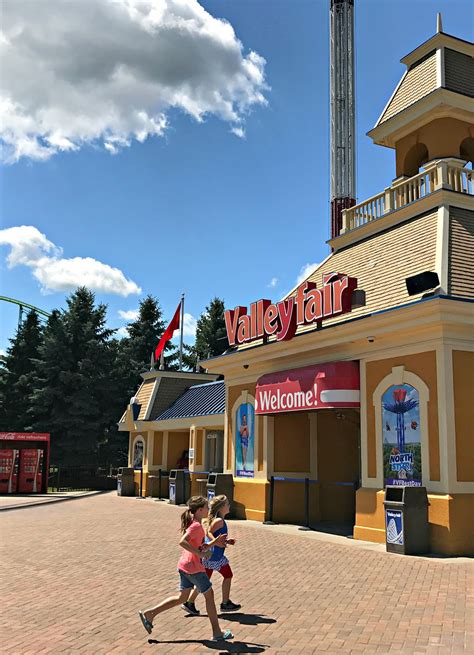 15 Valleyfair Tips (Biggest Minnesota Amusement Park)