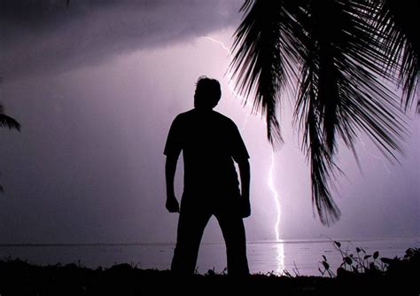 Lake Maracaibo in Venezuela struck by lightning Guinness World Record ...