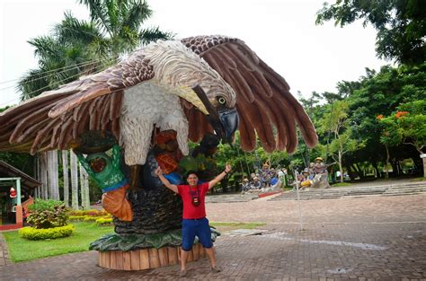 Exploring Davao City: People's Park