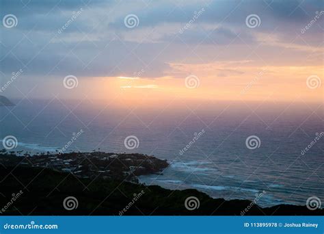 Diamond Head Sunrise at Dawn Stock Photo - Image of hiking, outdoor ...