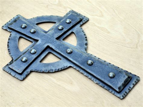 Metal Cross Wall Art // Cross Wall Decor // Iron Cross Wall - Etsy