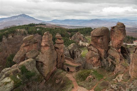 Belogradchik Fortress and Rocks, Bulgaria (with Map & Photos)