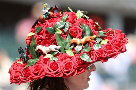 The Best (And Biggest) Hats At The 2021 Kentucky Derby