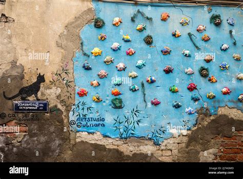 Street art in Tbilisi, Georgia Stock Photo - Alamy