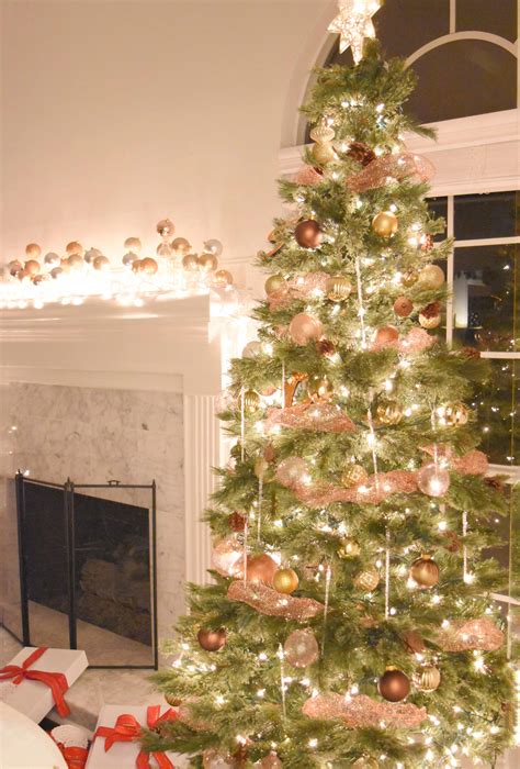 DIY Copper Mesh Garland For Your Christmas Tree | Once Again, My Dear Irene