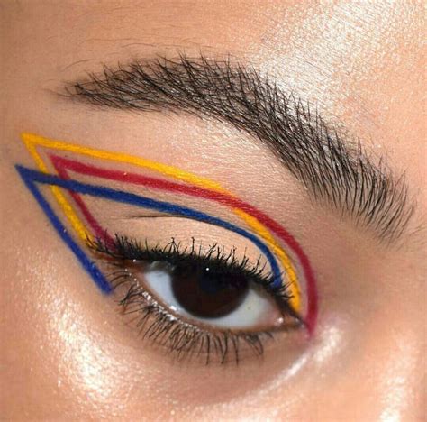 Eye Makeup Inspo | Artistry makeup, Colorful makeup, Eye makeup