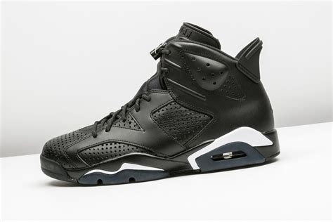 Air Jordan 6 (Black Cat) - Sneaker Freaker