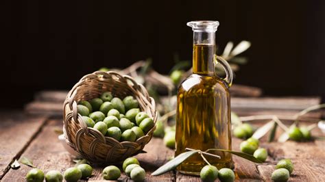 Benefits of Greek Olive Oil - The Greek Delicatessen