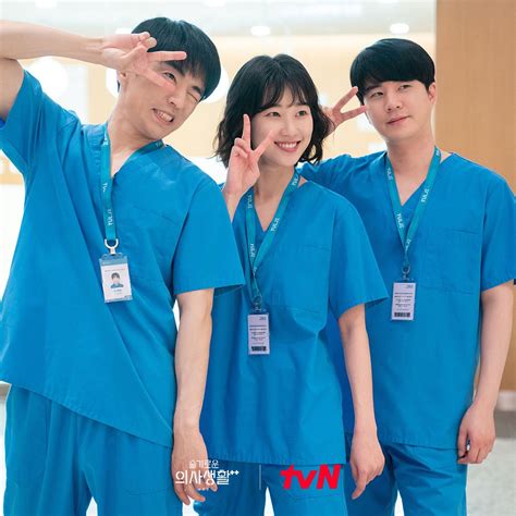 "Hospital Playlist 2" Cast Shows Off Their Cute Real-Life Chemistry Behind The Scenes | Soompi