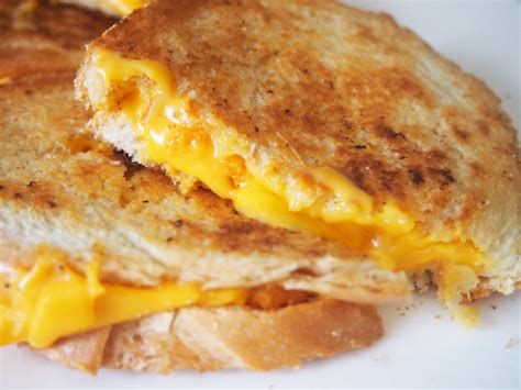 The Ultimate Cheez-It Grilled Cheese - Pies and Plots