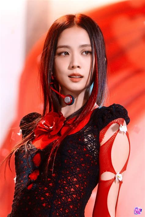 BLACKPINK Jisoo's "FLOWER" Performance Clip Goes Viral, But There's A ...