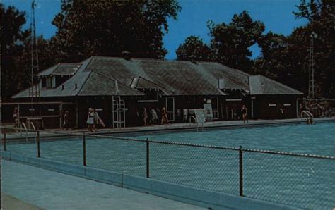 Municipal Swimming Pool Seymour, IN Postcard