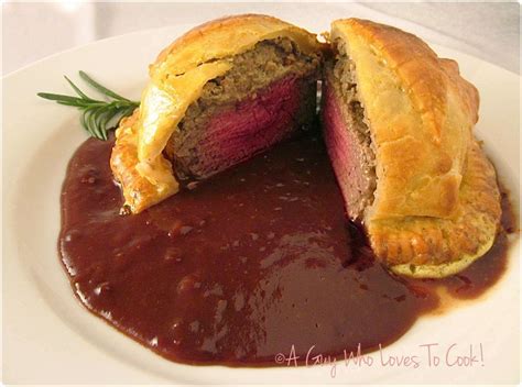 Beef wellington with cumberland sauce - Recipe Petitchef