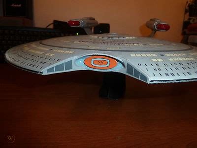 Star Trek The Next Generation Uss Phoenix Model Kit. 1:1400 Enterprise ...