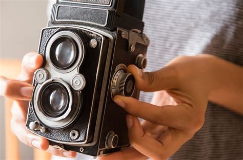 PSA: vintage cameras aren't bombs | Popular Photography