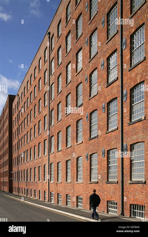 Old cotton mills manchester hi-res stock photography and images - Alamy